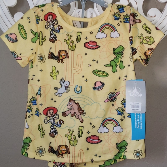 Disney PJ's - Picture 3 of 7